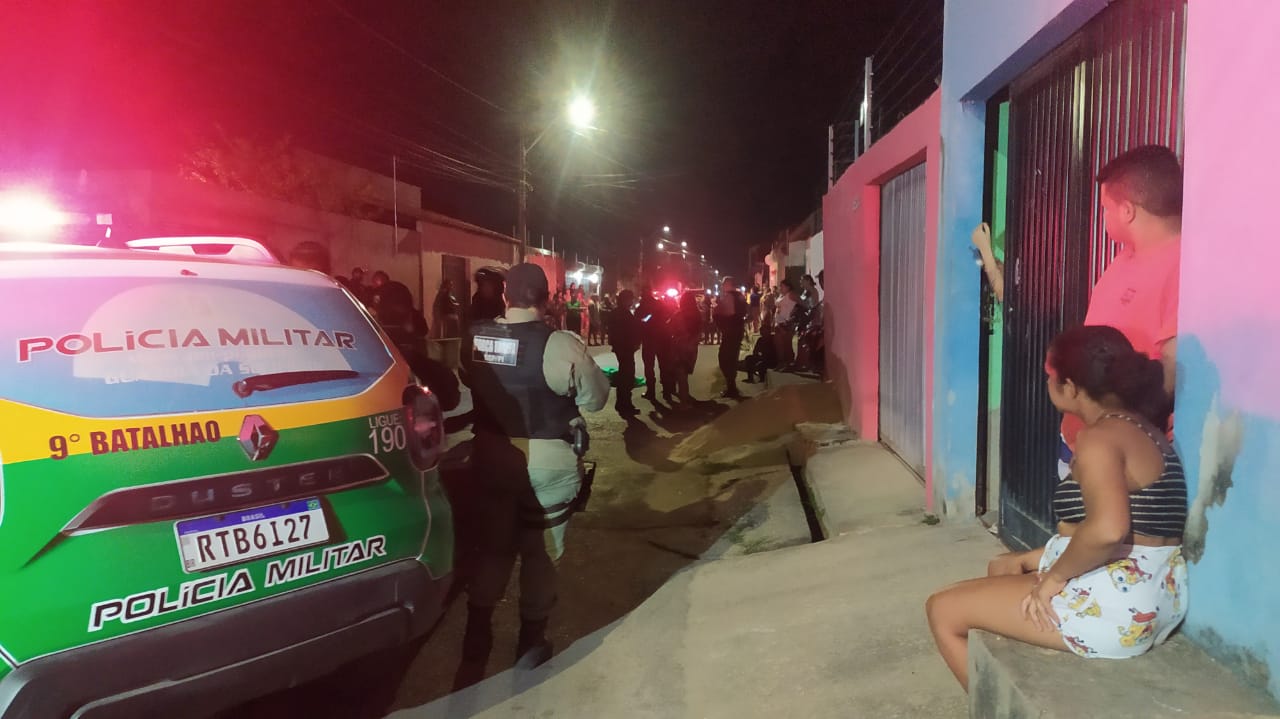 Subtenente da PM é morto a tiros durante assalto na zona Norte de Teresina (Foto: Ivan Lima/ Rede Meio Norte)