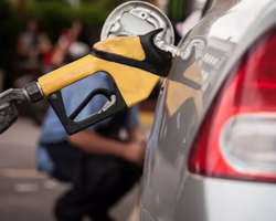 Combustíveis:gasolina cai ao menor valor desde fevereiro de 2021