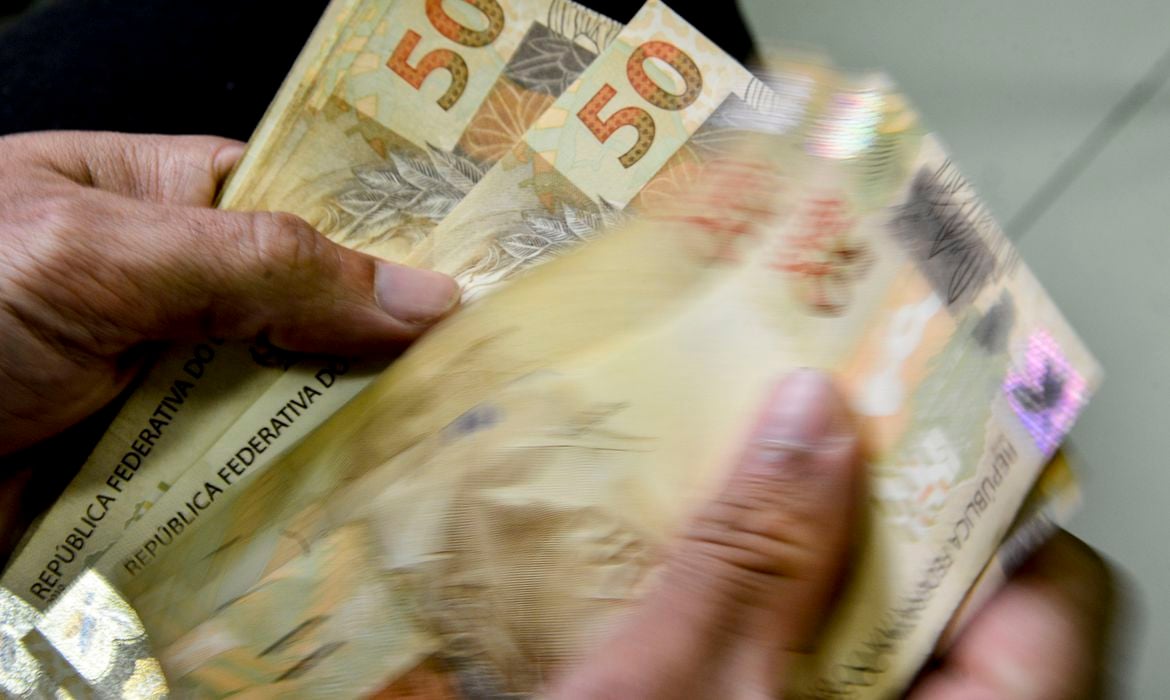 Auxílio Brasil de R$ 600 começa a ser pago nesta terça-feira, 9 - Foto: Marcello Casal Jr./Agência Brasil