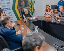 Regina Sousa lança crédito para beneficiar 6 mil mulheres em 23 municípios