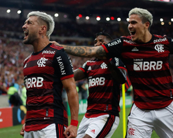 Flamengo volta a vencer o São Paulo e vai à final da Copa do Brasil