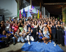 Iracema Portella recebe carta-compromisso com propostas para LGBTQIA+