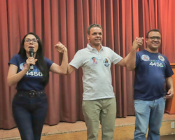 Dr. Lázaro desiste de candidatura e está apoiando Gil Carlos para estadual