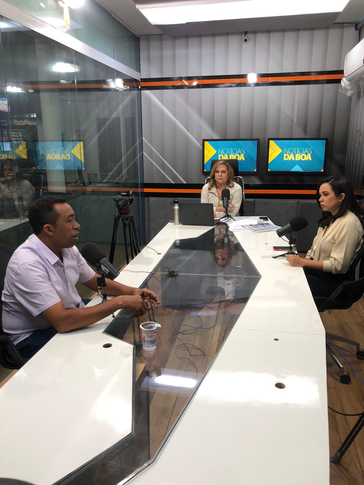 Candidato Joel Rodrigues em sabatina (Waldelúcio Barbosa)