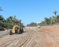 Construção de avenida traz desenvolvimento para Esperantina
