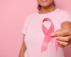 Prevenção: 6 alimentos essenciais para consumir contra o câncer de mama