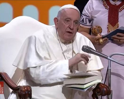 Em tom de brincadeira, Papa Francisco cobra cachaça de Eduardo Suplicy