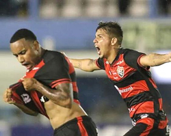 Vitória empata com Paysandu e garante acesso à Série B