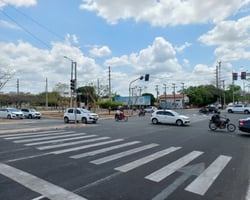 Permitida conversão à esquerda no cruzamento das avenidas Ipês e Cajuína