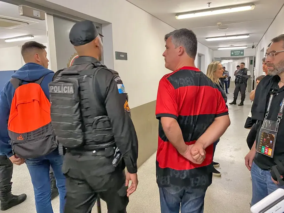 Torcedor do Flamengo foi preso após assediar repórter Foto: